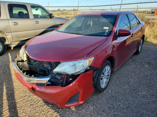2012 Toyota Camry Hybrid  Sedan 4D