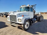 2001 Mack RD688S 600 Cab-Behind-Engine Winch Truck Tractor