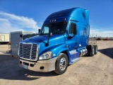 2014 Freightliner Cascadia 125   Sleeper Truck Tractor