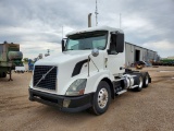 2011 Volvo VNL  Conventional-New Generation