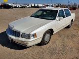 1999 Cadillac DeVille DElegance Sedan 4D