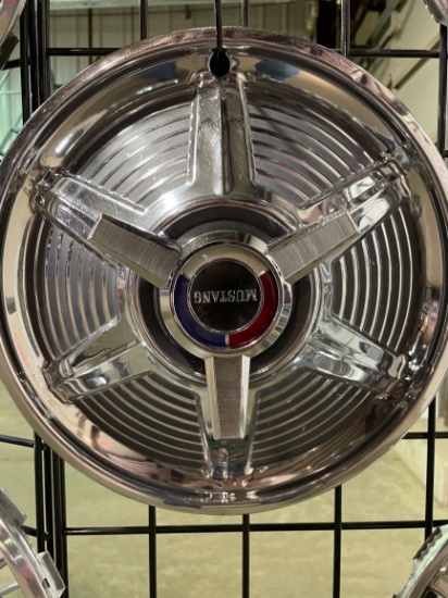 1965 Ford Mustang Spinner Hub Caps