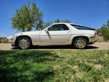 1984 Porsche 928 S Coupe 2D