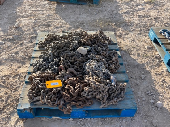 Lot of 1/2” Chains With Hooks