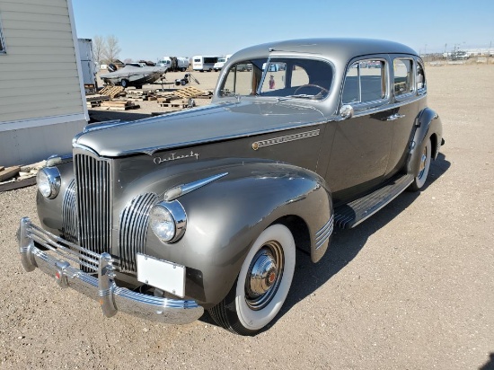 1941 Packard One Twenty Sedan 4D Sedan