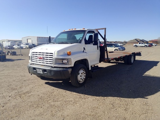 2005 GMC C5500 C Series Conventional Cab Chassis Truck Delivery Cab & Chassis