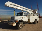 2000 International 4800 Single Axle Conventional Cab Bucket Truck