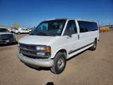 2002 Chevrolet Express 3500 Base Extended Wagon 3D