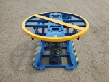 Global Self Adjusting Pallet Stand