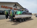 2018 Manitou Legacy X-Plode XT 2020 EZLODE Trailer Boat
