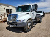 2002 International 4400  Flatbed Truck