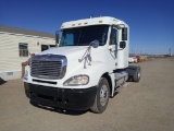 2001 Freightliner Columbia 120 TRACTOR TRUCK
