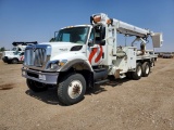 2011 International 7400 SFA Digger Derrick Truck