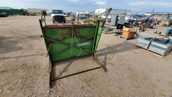 Powder River Cattle Squeeze Chute
