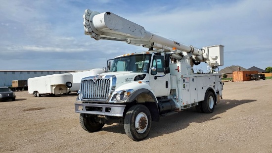 2008 International 7400 Double Bucket Truck