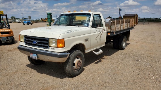 1988 Ford F350 Custom / XL Regular Cab 2D Flatbed Dump Truck