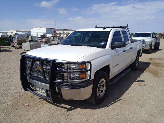 2015 Chevrolet Silverado 1500 LS / W/T Double Cab 4D Work Truck