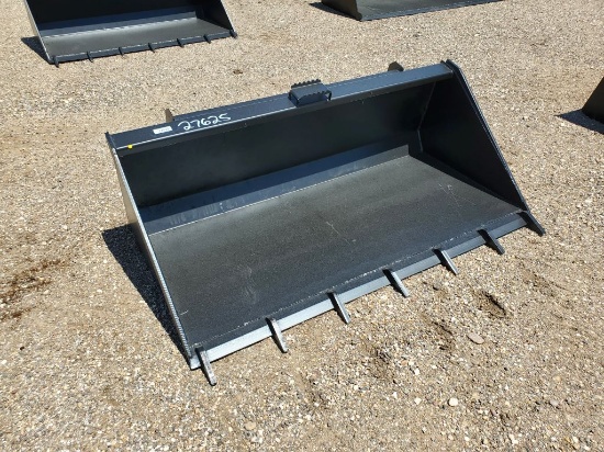 66" Bucket w/Teeth