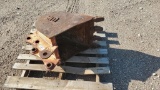 Bkt w/Teeth for Mini Excavator
