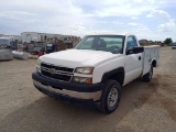 2006 Chevrolet Silverado 2500 LS Regular Cab 2D LS 2WD