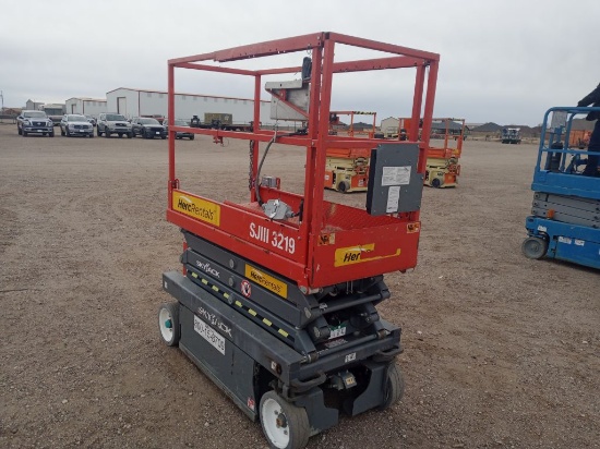 2017 Skyjack Scissor Lift