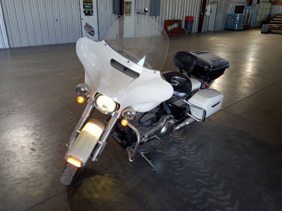 2016 Harley-Davidson FLHTP Electra Glide Police Edition