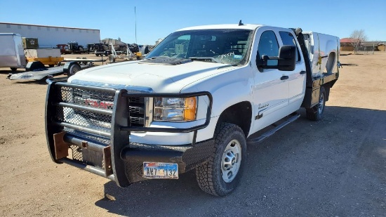 2011 GMC Sierra 2500 SLE Crew Cab 4D Flatbed