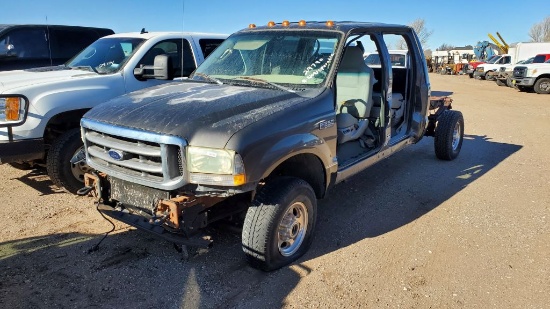 2004 Ford F350 Super Duty  Crew Cab 4D