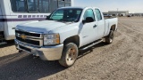 2012 Chevrolet Silverado 2500 W/T Extended Cab / LWB / SWB 4D Work Truck