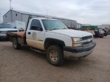 2004 Chevrolet Silverado 2500 Base W/T Regular Cab 2D Work Truck