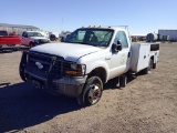 2006 Ford Ford  F350 Super Duty Xl Cab/Chassis / Regular Cab 2D XL 4WD DRW