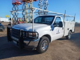 2001 Ford F250  Regular Cab Pickup 2-Dr XL 2WD