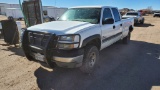 2005 Chevrolet Silverado 2500 LS Crew Cab 4D