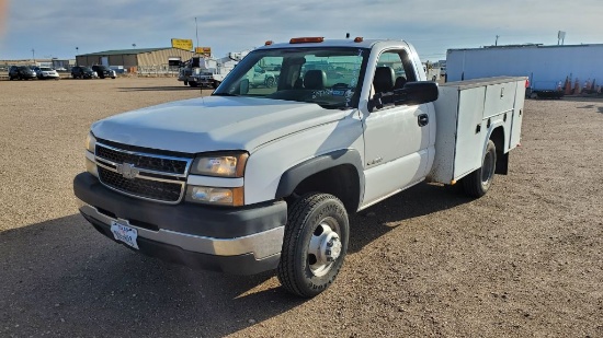 2006 Chevrolet Silverado 3500 Regular Cab 2D