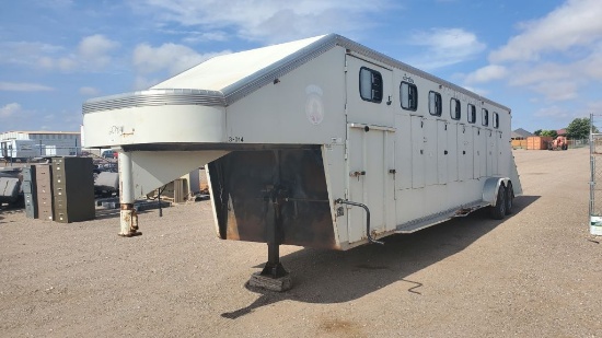 1990 Turnbow 7 Horse Livestock Trailer