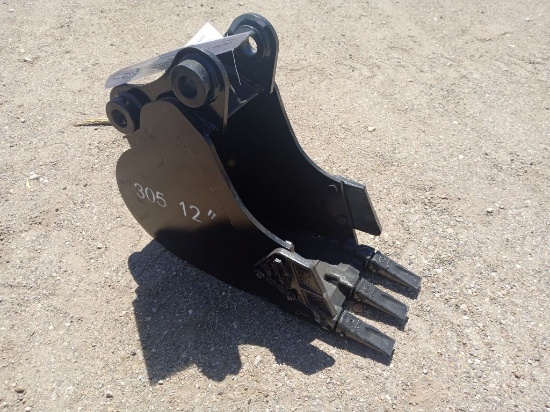 12" Land Hero Heavy Duty Bucket - Mini Excavator