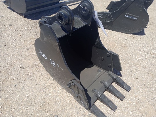18" Land Hero Heavy Duty Bucket - Mini Excavator