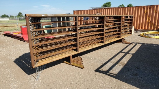 (10) 24' Cattle Panels w/12' Gate