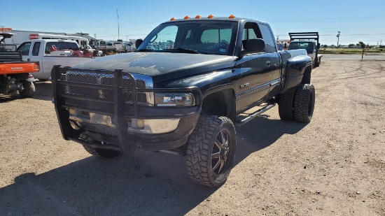 1999 Dodge Ram 3500  Quad Cab 4D Quad Cab 4WD