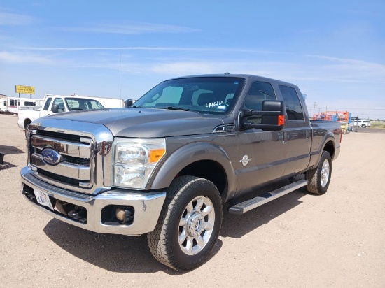 2014 Ford F250 XL Crew Cab 4D