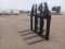 Caterpillar Hey-Fork Attachment