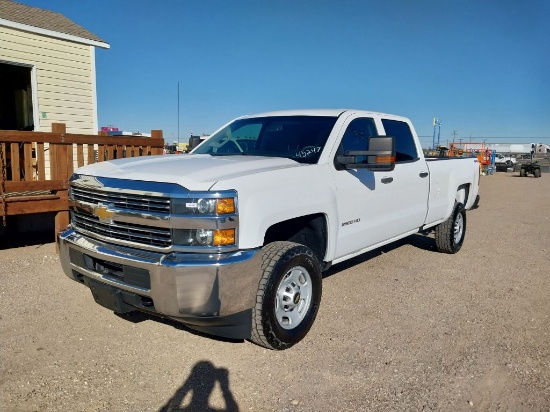 2018 Chevrolet Silverado 2500 W/T Crew Cab / LWB / SWB 4D Work Truck