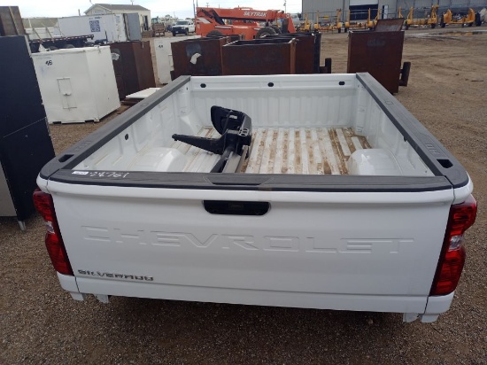 2021 Chevrolet 8' Truck Bed w/ Tailgate,