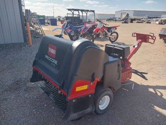 Toro Procore 648 Aerator