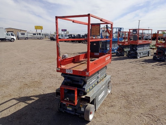 2015 SkyJack Scissor Lift