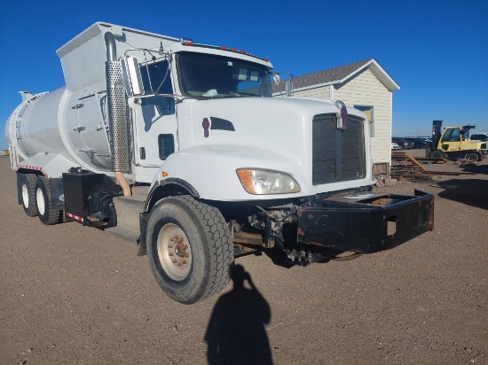 2011 Kenworth T400 Conventional Cab