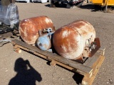 Pallet of 3 Propane Tanks