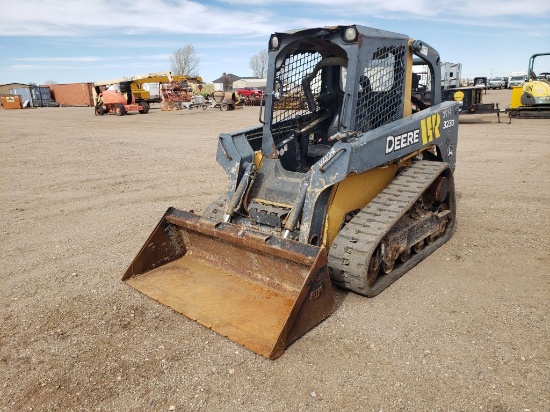 John Deere 323DT Skid Steer