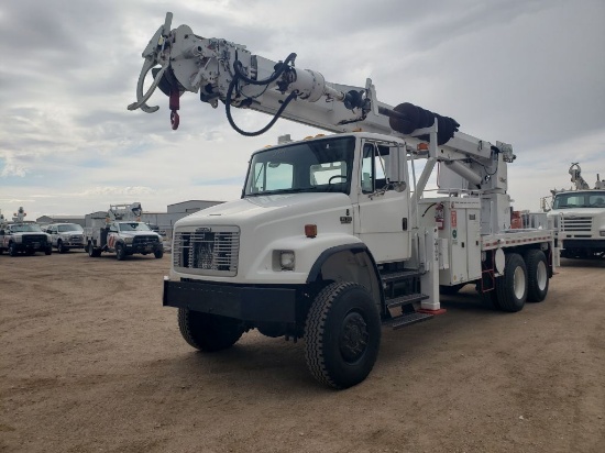 2003 Freightliner FL80  Conventional Cab Digger Derrick Truck
