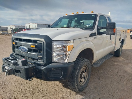 2016 Ford F-350 Super Duty Super Cab Long Bed 4WD Lariat